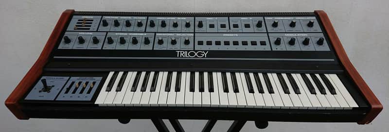 Immagine CRUMAR TRILOGY Vintage Analog Italian Synth and String Machine RARE - 1