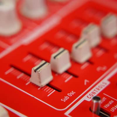 Arturia Minibrute RED Special Edition 25-Key Analog Synthesizer Keyboard #56859 image 16