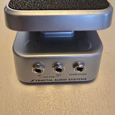 Fractal Audio FM9 Amp Modeler / FX Processor 2021 - 2025 - Black image 5