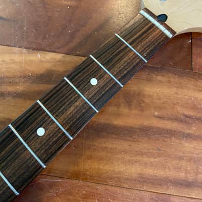 2003 MIM Fender Stratocaster Standard Strat Rosewood Maple Neck Tuners Plate image 2