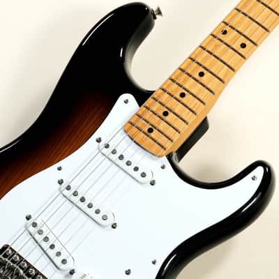 Fender 70th Anniversary American Vintage II 1954 Stratocaster 2-Color Sunburst [V700929] (06/11) image 8