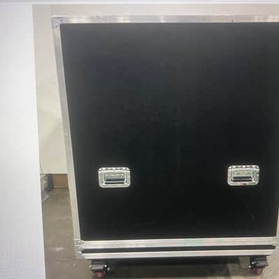 LM Cases Large Heavy Duty Road Case Series Number: 09883, Size 60" x 45" x 55" image 4
