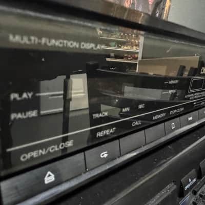 Sharp DX-R250 CD Player (Used) image 3