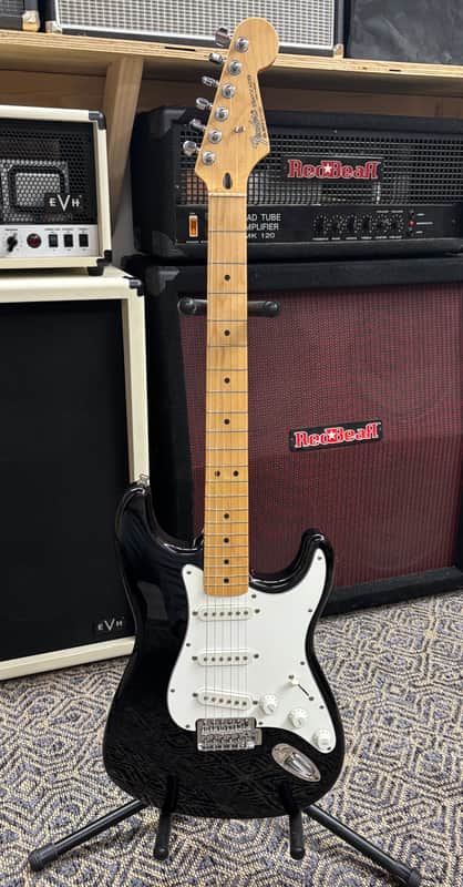 Fender Stratocaster MIM 1992 - Black w/Fender HSC image 1