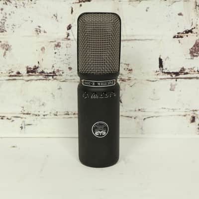 CAD Equitek E300 Large Diaphragm Multipattern Condenser Microphone