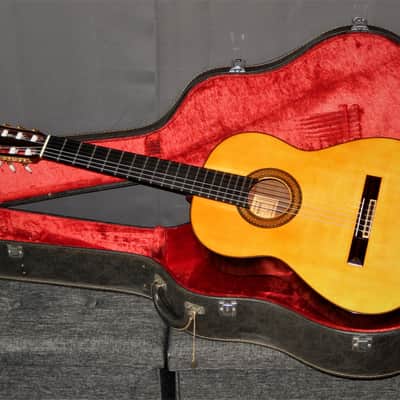 BARGAIN - TERUAKI NAKADE C100 1972 - HERNANDEZ y AGUADO CLASS CLASSICAL CONCERT GUITAR - SPRUCE/BRAZILIAN ROSEWOOD image 1