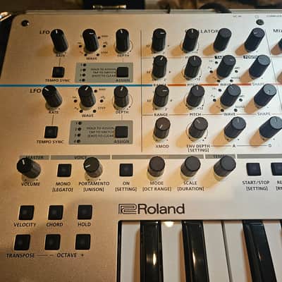 Roland Gaia 2 37-Key 22-Voice Synthesizer 2023 - Present - Silver image 5
