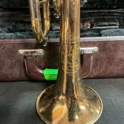 Conn Director Trumpet serial 420224 - Lacquer image 2