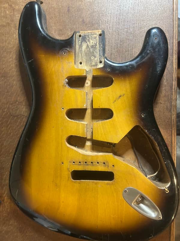 Greco Stratocaster 1980 - Sunburst image 1