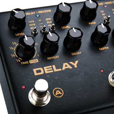 Open Box NUX NME-3 Cerberus Integrated Multi Effects Guitar Pedal image 2