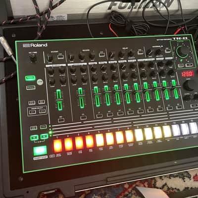 Roland AIRA TR-8 Drum Machine image 7
