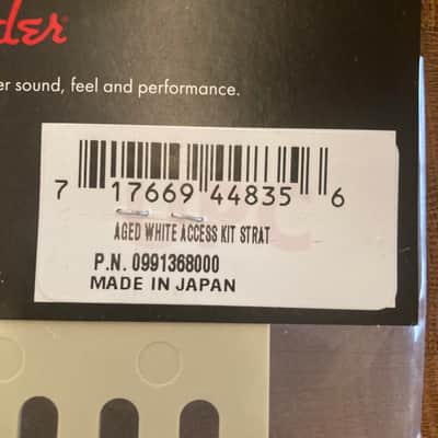 Fender 099-1368-000 Stratocaster Accessory Kit 2010s - Aged White image 3