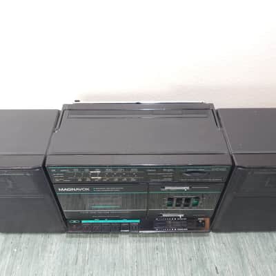 Magnavox D-8480 Vintage Boombox Portable Tape Player Tested Working image 2