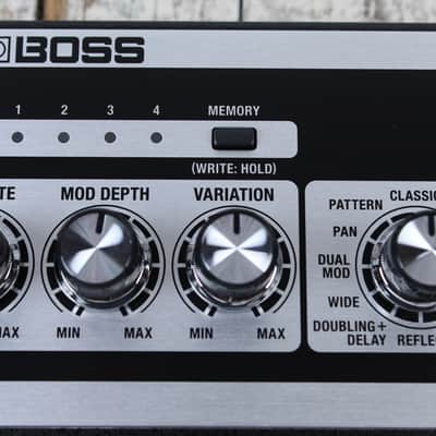 Boss DM-101 Delay Machine Effects Pedal Electric Guitar Delay Effects Pedal image 3