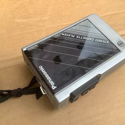 Panasonic Walkman RQ J50 made in Japan vintage cassette player image 9