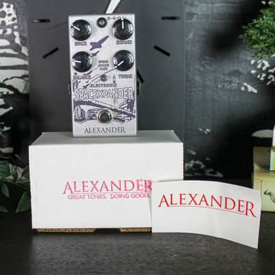 Preowned Alexander SpaceXpander Reverb w/ Box image 1