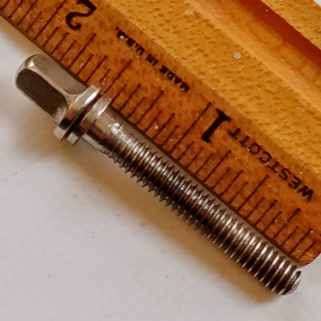 Leedy&Ludwig 1.5" 12-24 Tall-Head Nickel T-Rod Snare/Tom Drum Tension Vintage50s — main photograph