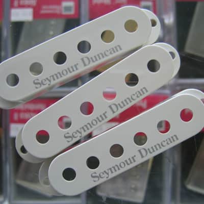 Seymour Duncan White Single Coil Stratocaster Pickup Covers set of 3 with Logo image 2