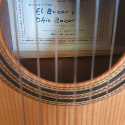 El Bazar Classical Nylon String Guitar, Natural Gloss image 3
