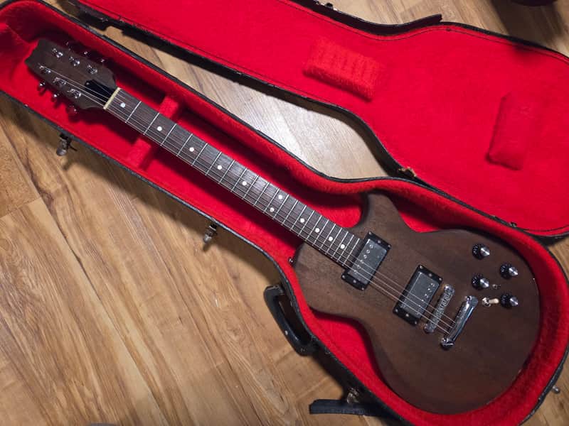 Vantage VP-750 The Ghost 70s image 1
