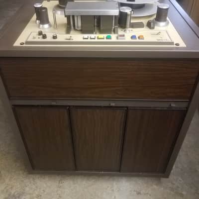 MCI JH16 2" 16-Track Tape Machine with AutoLocator