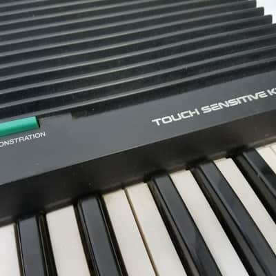 Yamaha YPR-7 61-Note Portable Piano Keyboard | Reverb Canada