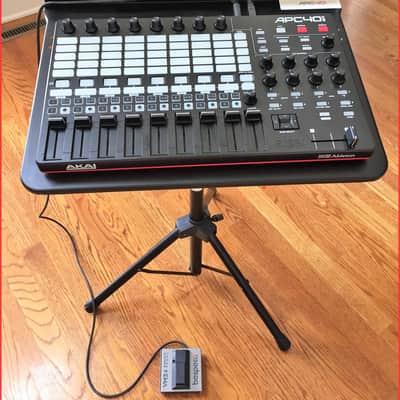 AKAI APC40 MK II, Ableton pad controller on stand,foot switch and USB extension image 3
