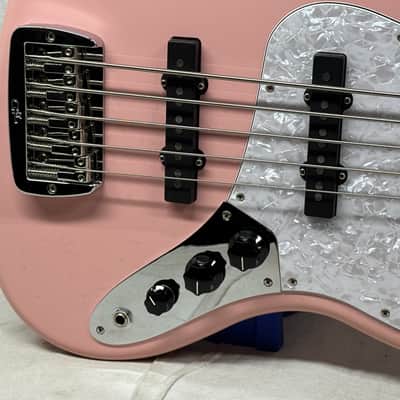 G&L JB-5 jb5 5-string Bass with Case 2021 - Shell Pink image 5