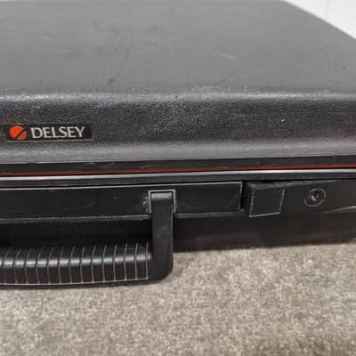 Delsey Club Suitcase - Black/Red 48cmx35cmx12cm – Suitcase - Good image 9