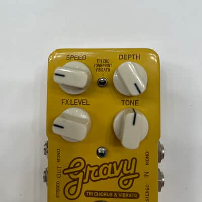 TC Electronic Gravy Tri Chorus & Vibrato Stereo Rare Guitar Effect Pedal image 2