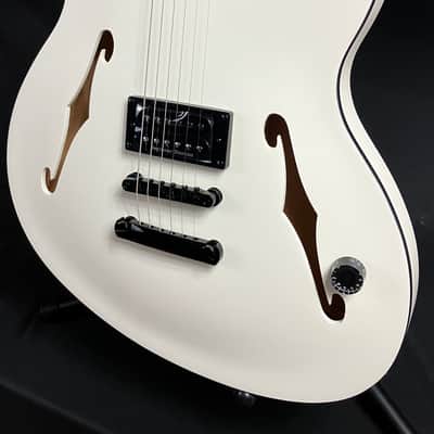 Fender Tom DeLonge Starcaster Semi-Hollow Electric Guitar Satin Olympic White Finish image 4