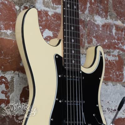 Fender Aerodyne Stratocaster Medium Scale DiMarzio Collection AST-75MDH 2006 Olympic White MIJ Japan image 3