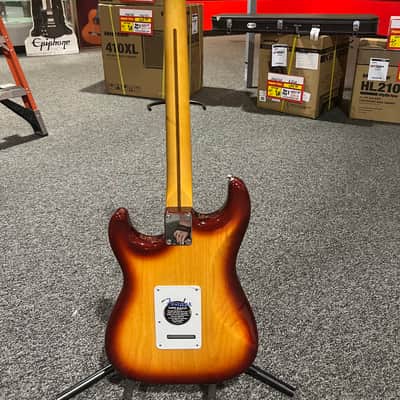 Fender Stratocaster Special Edition 2000’s - Amber Sunburst image 3