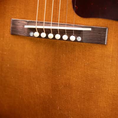 Gibson Custom Shop 1942 Banner J-45 Murphy Lab Light Aged Acoustic Guitar - Vintage Sunburst with Hardshell Case image 14