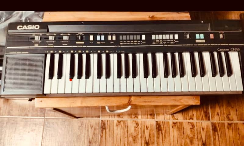 Casio CT-350 Casiotone 49-Key Synthesizer 1980s - black image 1