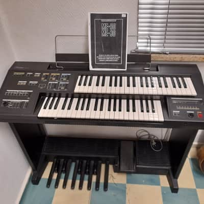 Yamaha Electone ME-30 Keyboard Organ image 1