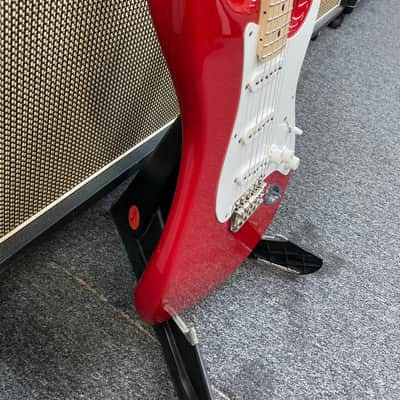 Fender Eric Clapton Artist Series Stratocaster with Vintage Noiseless Pickups 2013 - Torino Red image 8
