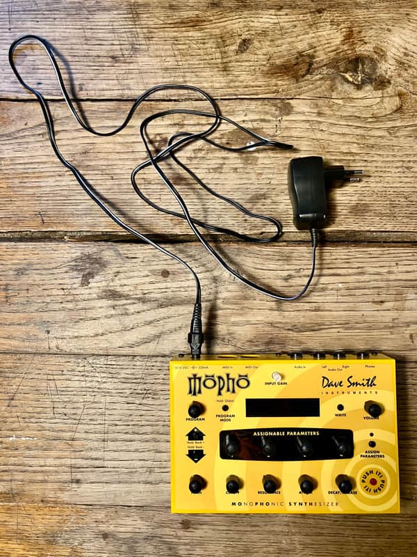 Dave Smith Instruments Mopho Desktop Monophonic Synthesizer 2008 - 2016 - Yellow image 1