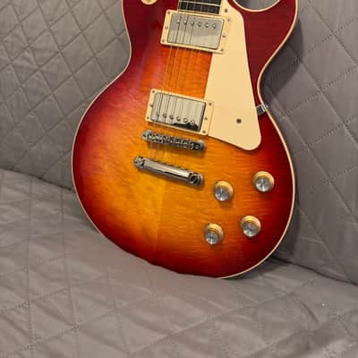 2023 Gibson Wildwood Select Les Paul Standard '60s 2019 - Present Dark Cherry Burst image 3