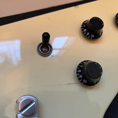 Gibson Flying V 1985 Alpine White USA Case_318 image 3