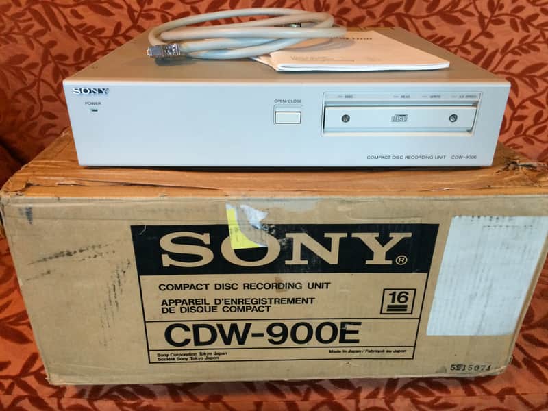 Sony CDW-900E CD Writer (Sonic Solutions and SADiE systems) image 1