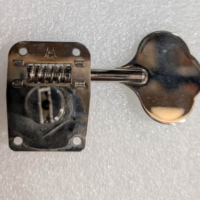 Vintage Clover Leaf Style Bass Tuning Heads image 3