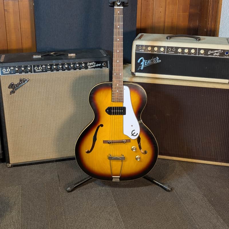 2017 – 2019 Epiphone Inspired By ’66 Century Archtop Aged Glos…