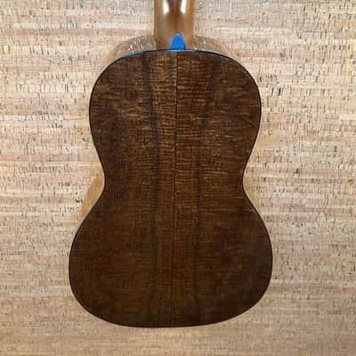 Martin Custom Shop Size 2 12 Fret Figured Mahogany New - Natural image 8