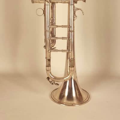 Selmer Trumpet 1957s- S/N 18xxx 1957s - silver plating image 5