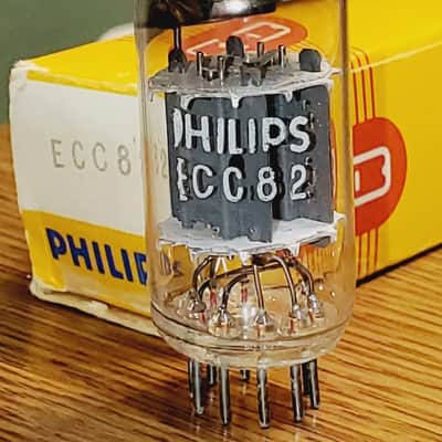 12AU7/ECC82 Philips NOS/NIB (1) tube lot image 1