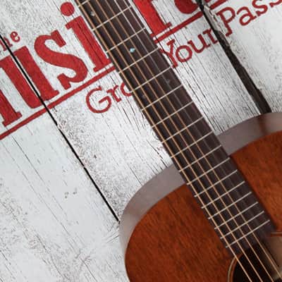 Martin 00-15M All Mahogany 00-14 Fret Acoustic Guitar with Gig Bag image 10