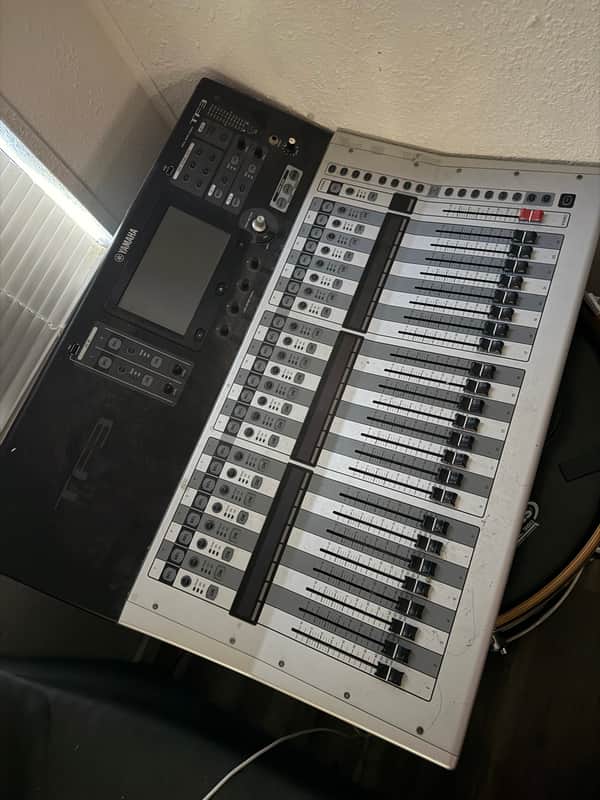 Yamaha TF3 image 1