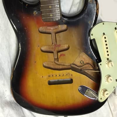 Fender stratocaster 1964 Sunburst image 17
