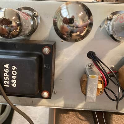 1962 Fender Vibrolux image 12